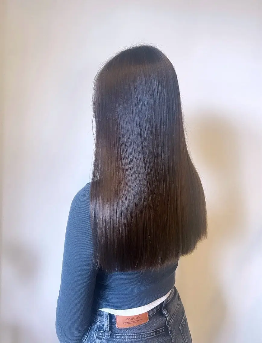 ロング カラー ブラウンカラー 透明感カラー オリーブブラウン カット ヘッドスパ Ludwig／ 小島千夏のヘアスタイル