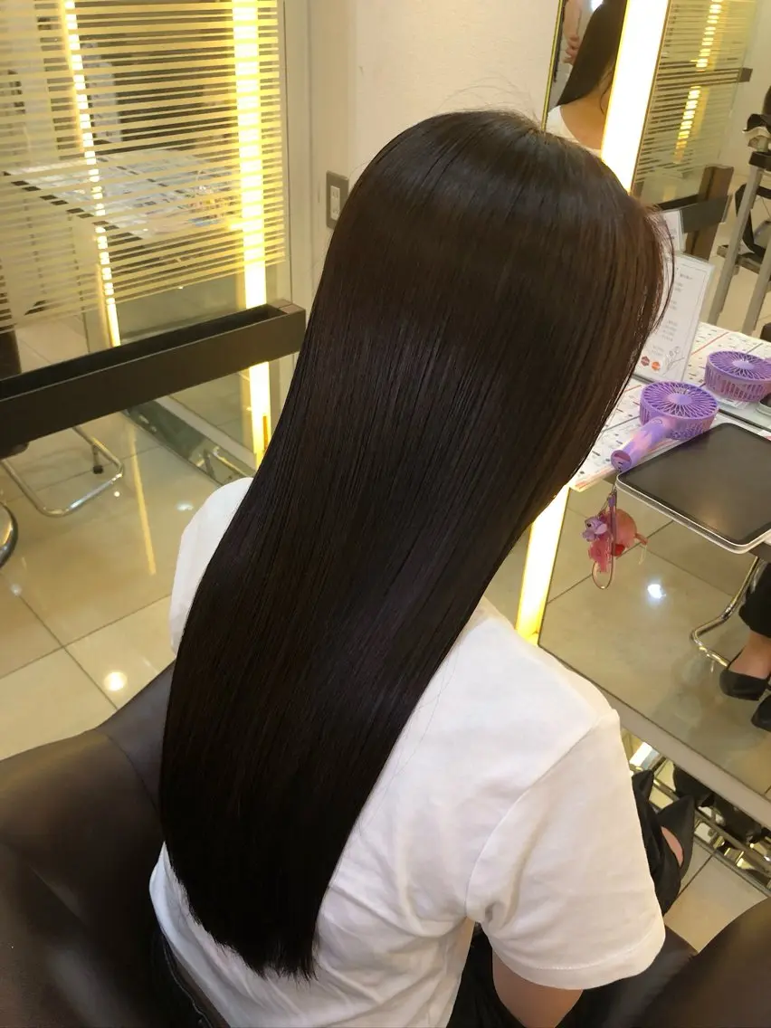 ロング 永留 春香のヘアスタイル