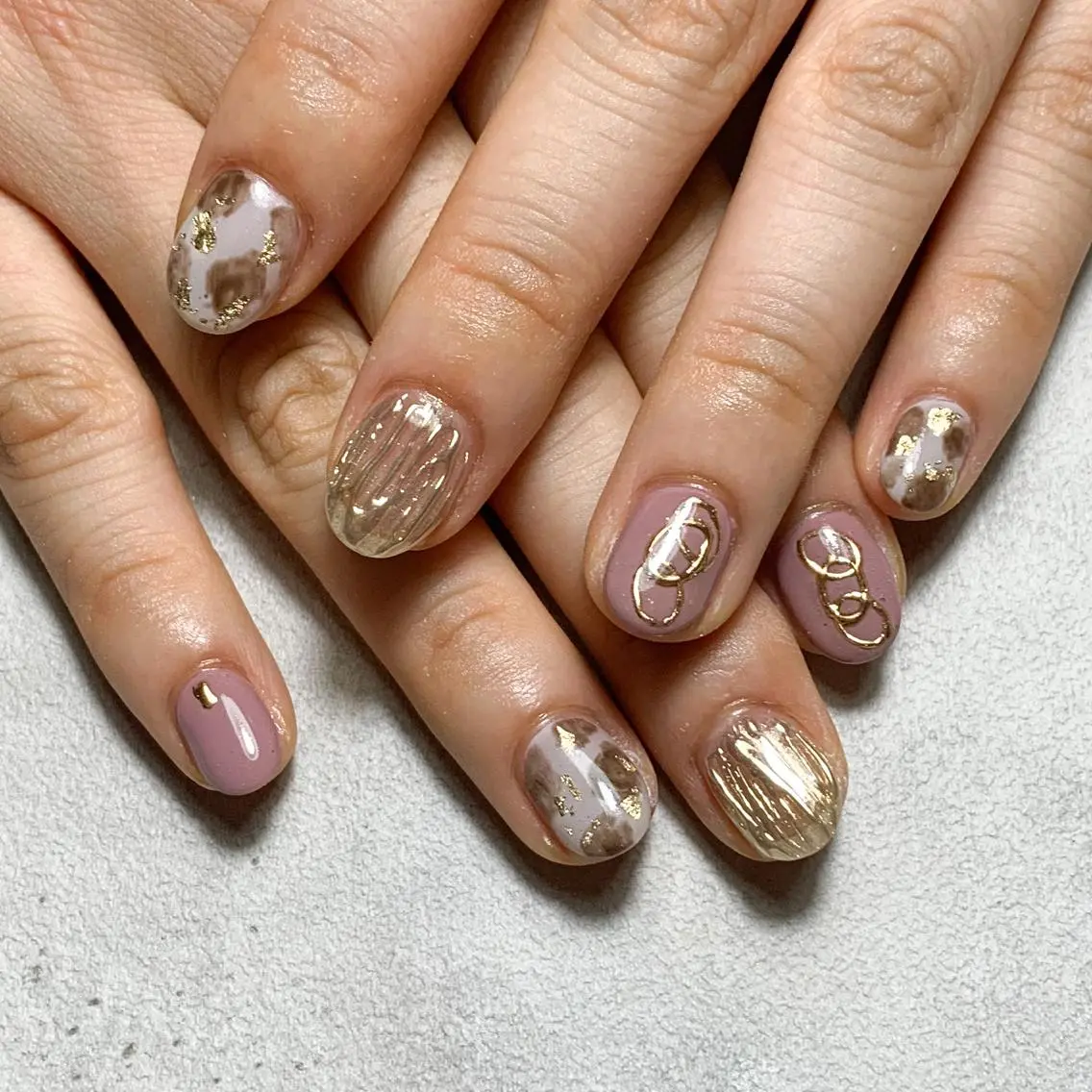 ネイル ハンドネイル FIORITURA aiのネイルデザイン