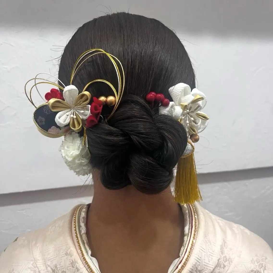 ヘアアレンジ 成人式 玉城 里奈のヘアスタイル