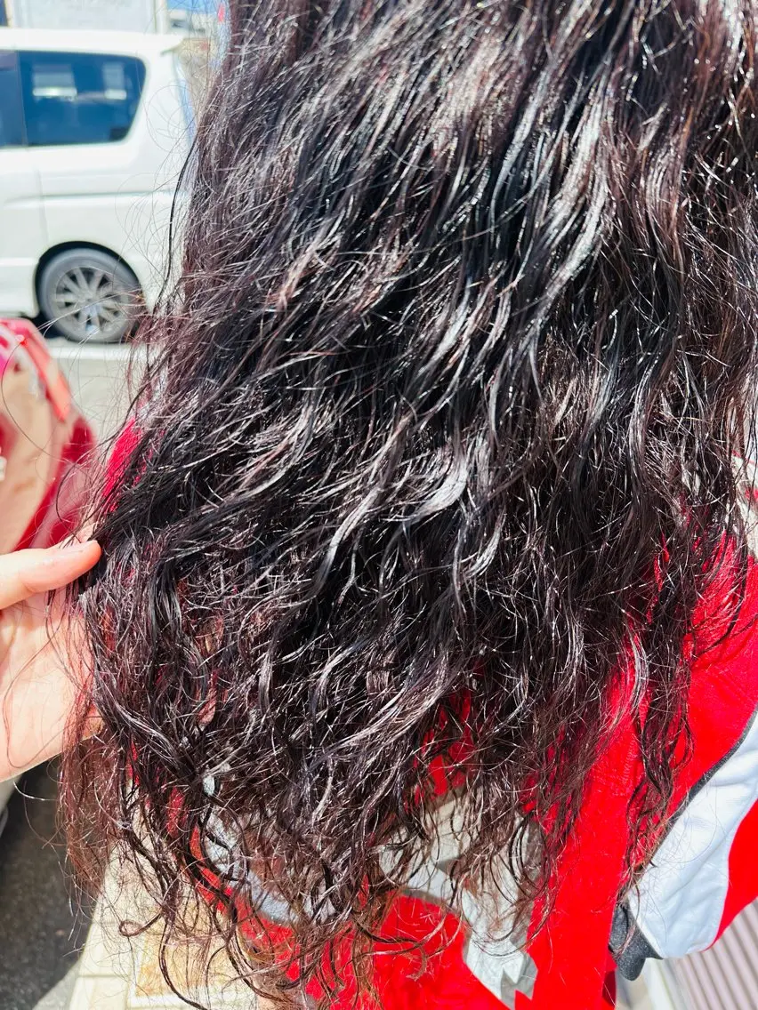 ロング パーマ 三浦 悠のヘアスタイル
