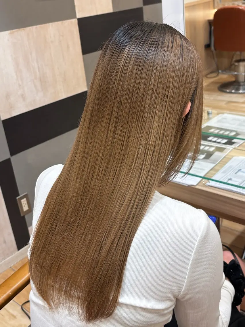 セミロング 平久保 唯那のヘアスタイル