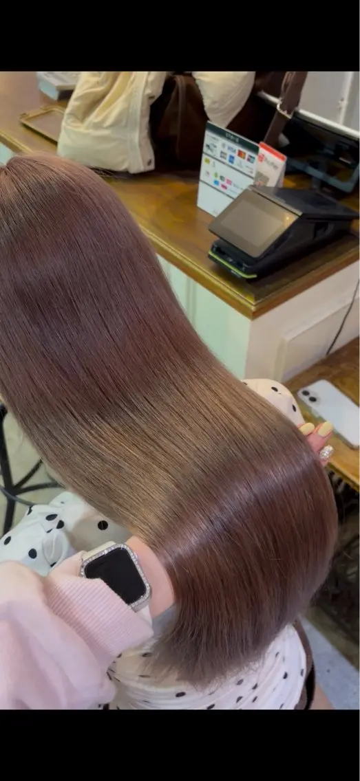 カラー ヘアカラー トリートメント 北川 茉奈のヘアスタイル
