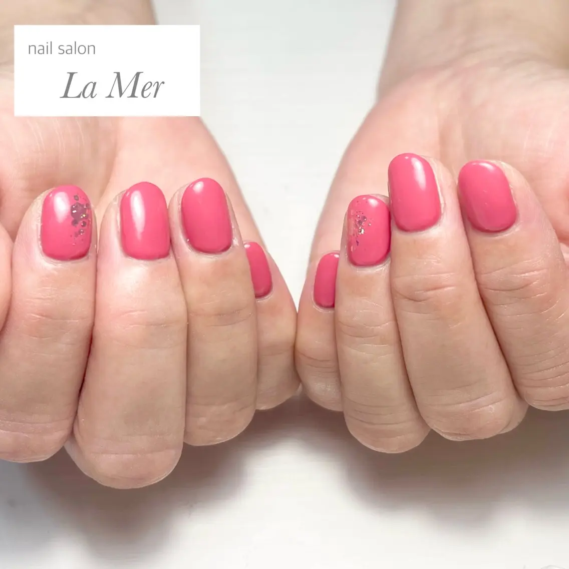 ネイル オーロラネイル ジェルネイル ラメ(グリッター) オフィスネイル ワンカラーネイル ハンドネイル nailsalon La Merのネイルデザイン