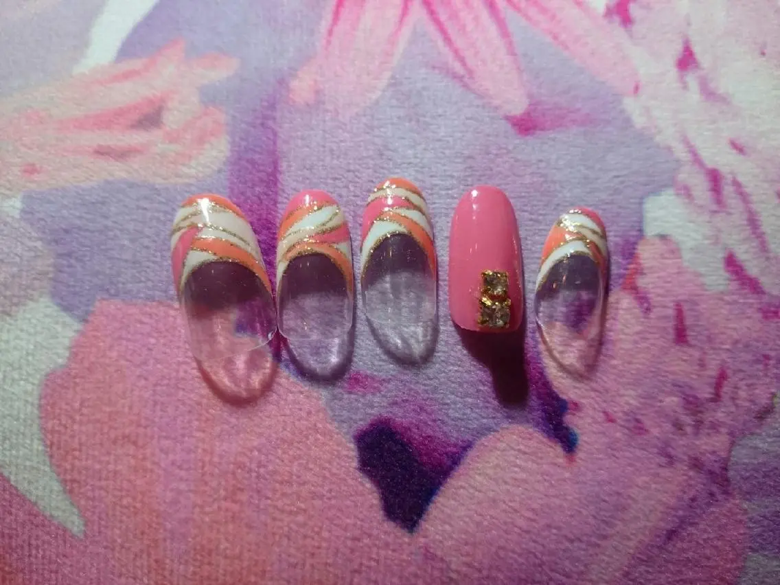 ネイル フレンチネイル JEWEL nailのネイルデザイン