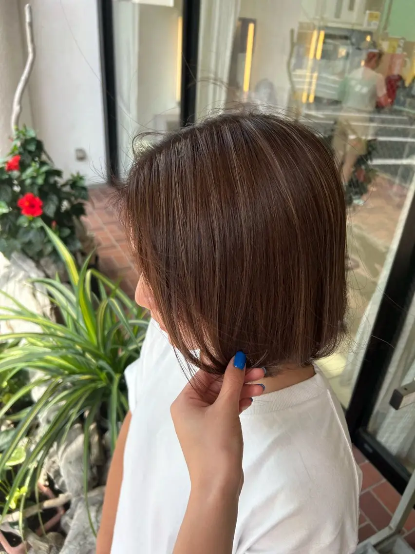 ミディアム ハイライト ヘアカラー 海外ハイライト/ レイヤー/sakuのヘアスタイル