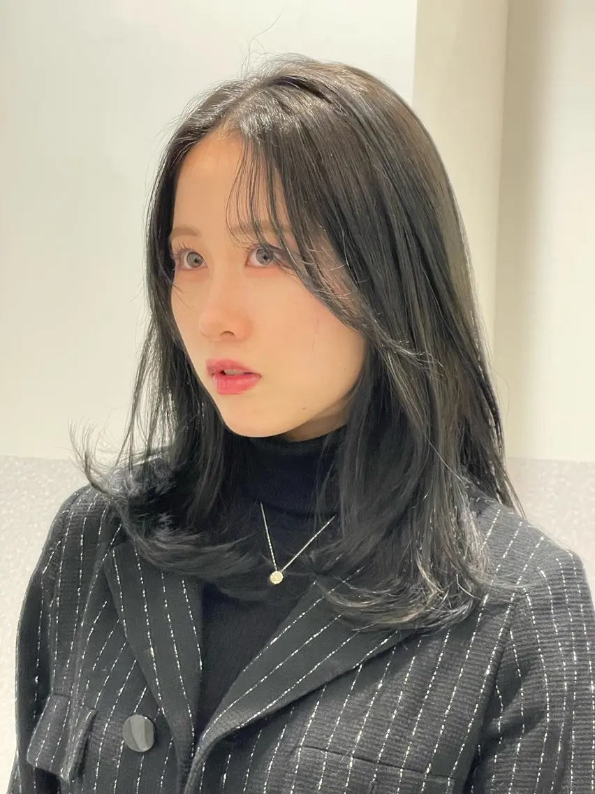 ミディアム ボブレイヤー ボブ 韓国風ヘア レイヤーカット カット ヘアカラー トリートメント ❤︎︎韓国ヘア❤︎︎ 𝑺𝒉𝒊𝒉𝒐のヘアスタイル