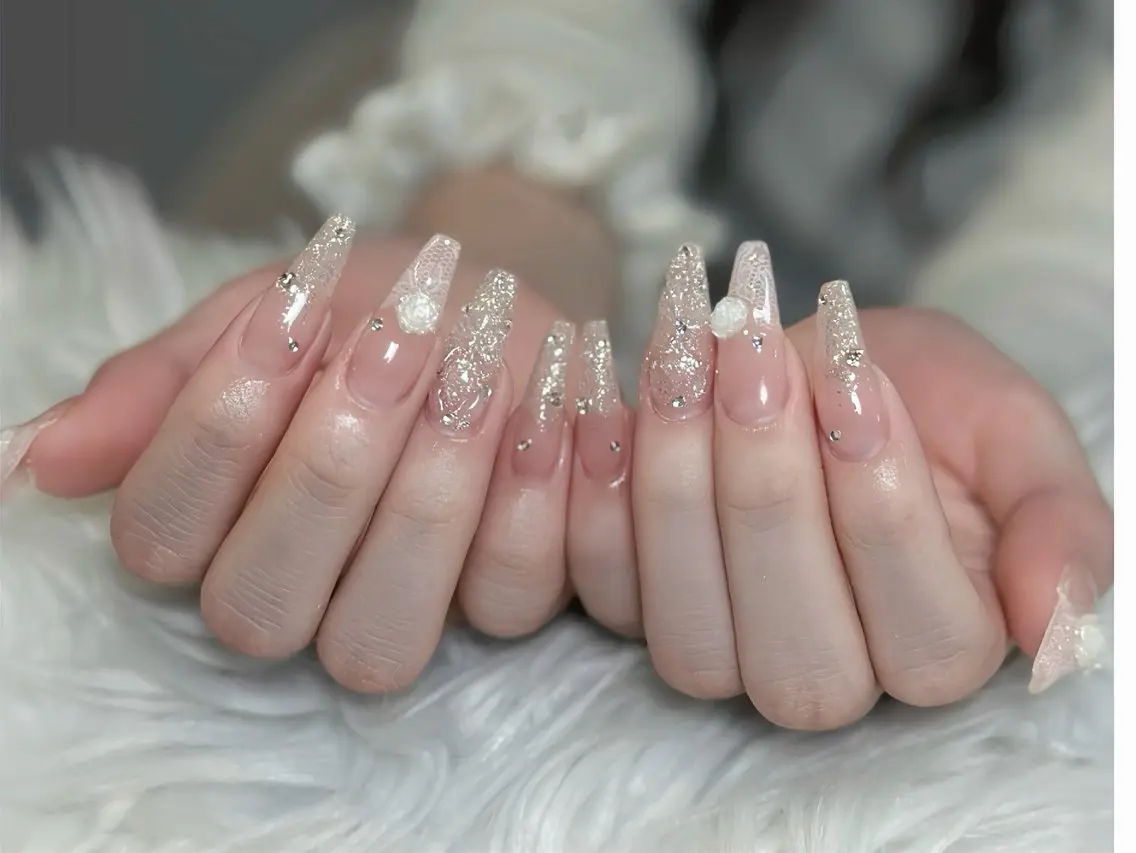 ネイル オーロラネイル ボルドー ブラウン 氷ネイル・うるうるネイル キラキラネイル Julli NailStudioのネイルデザイン