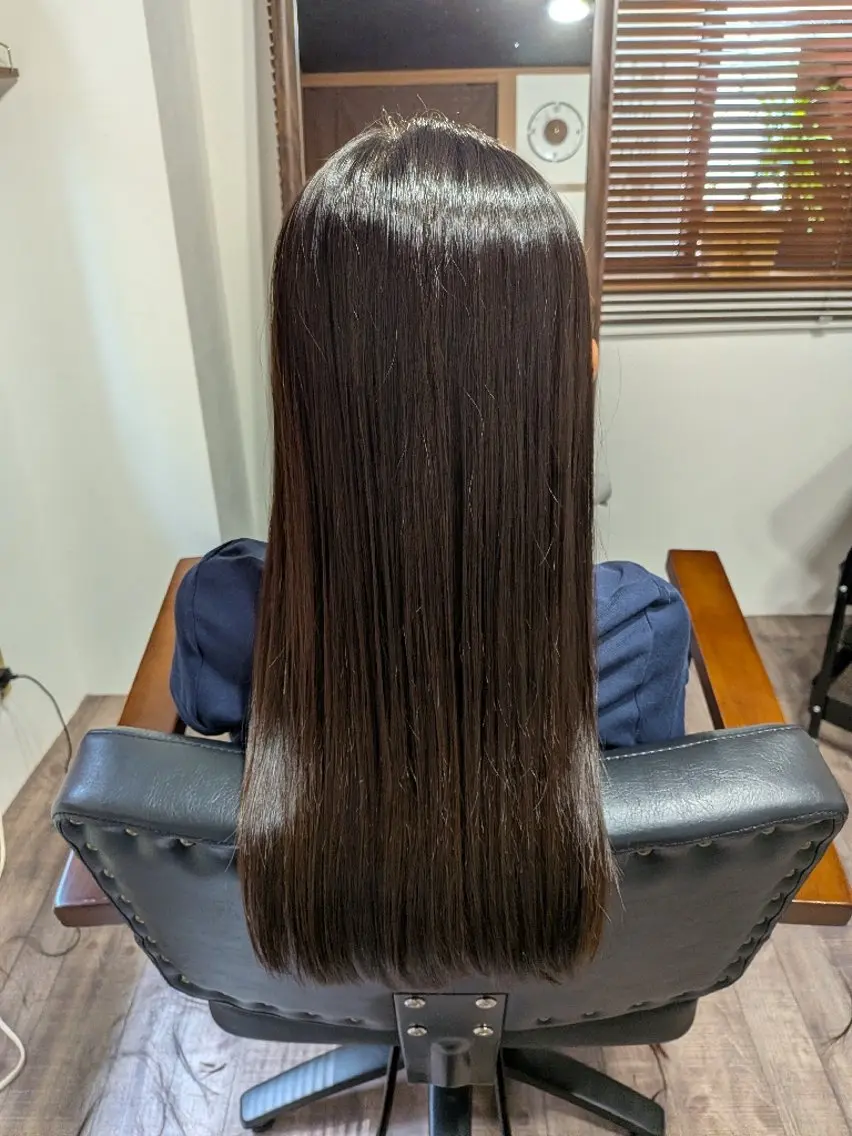 ロング 髪質改善 佐々木あきこ 髪質改善ストレートのヘアスタイル