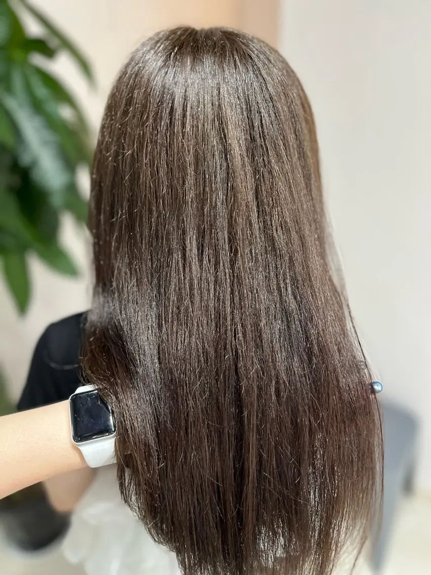 ロング カラー グレージュ オリーブグレージュ オリーブグレー カット ヘアカラー トリートメント 🫧ぷる艶カラー🫧 Yuubi🦩のヘアスタイル