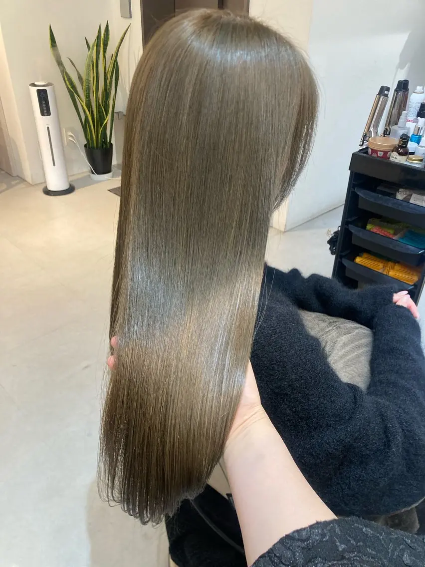 ロング カット ヘアカラー トリートメント ✨色持ちの良い艶 カラー✨蟹江真世のヘアスタイル