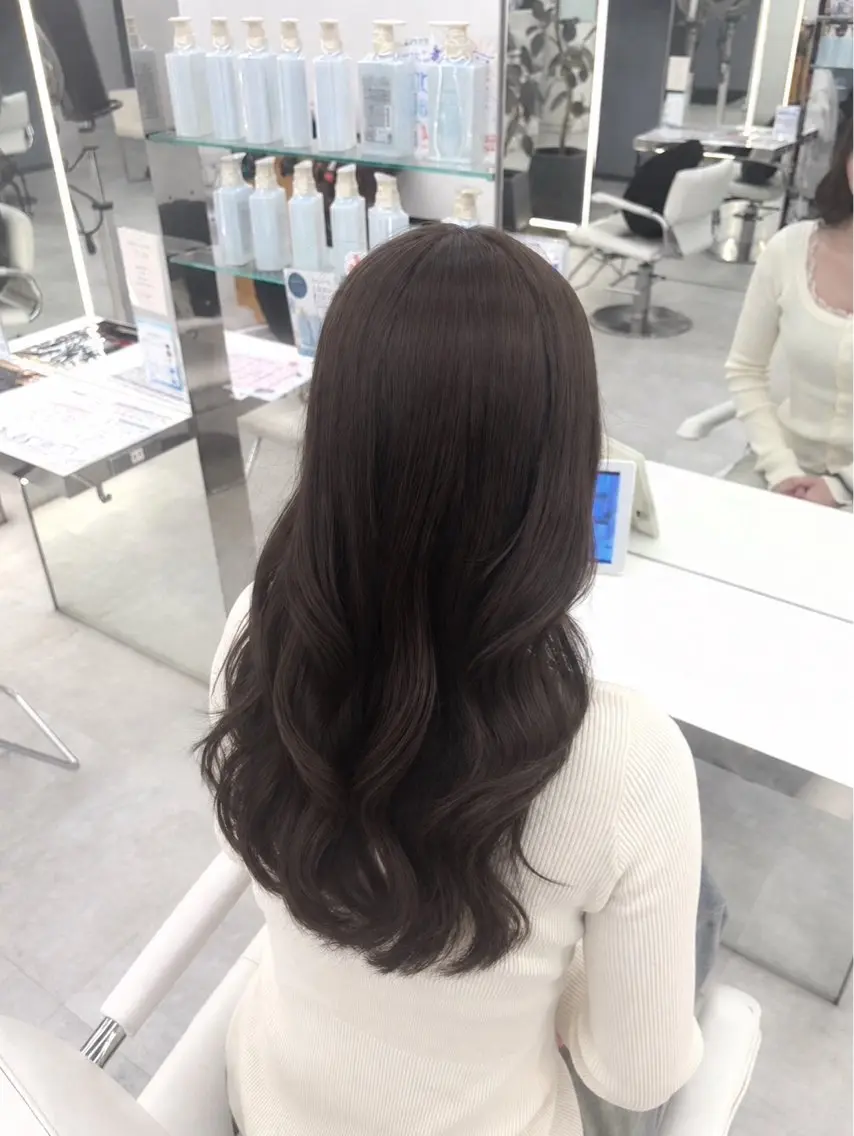 ロング ヘアカラー トリートメント 🤍透明感カラー🪽 Ruka🎀のヘアスタイル