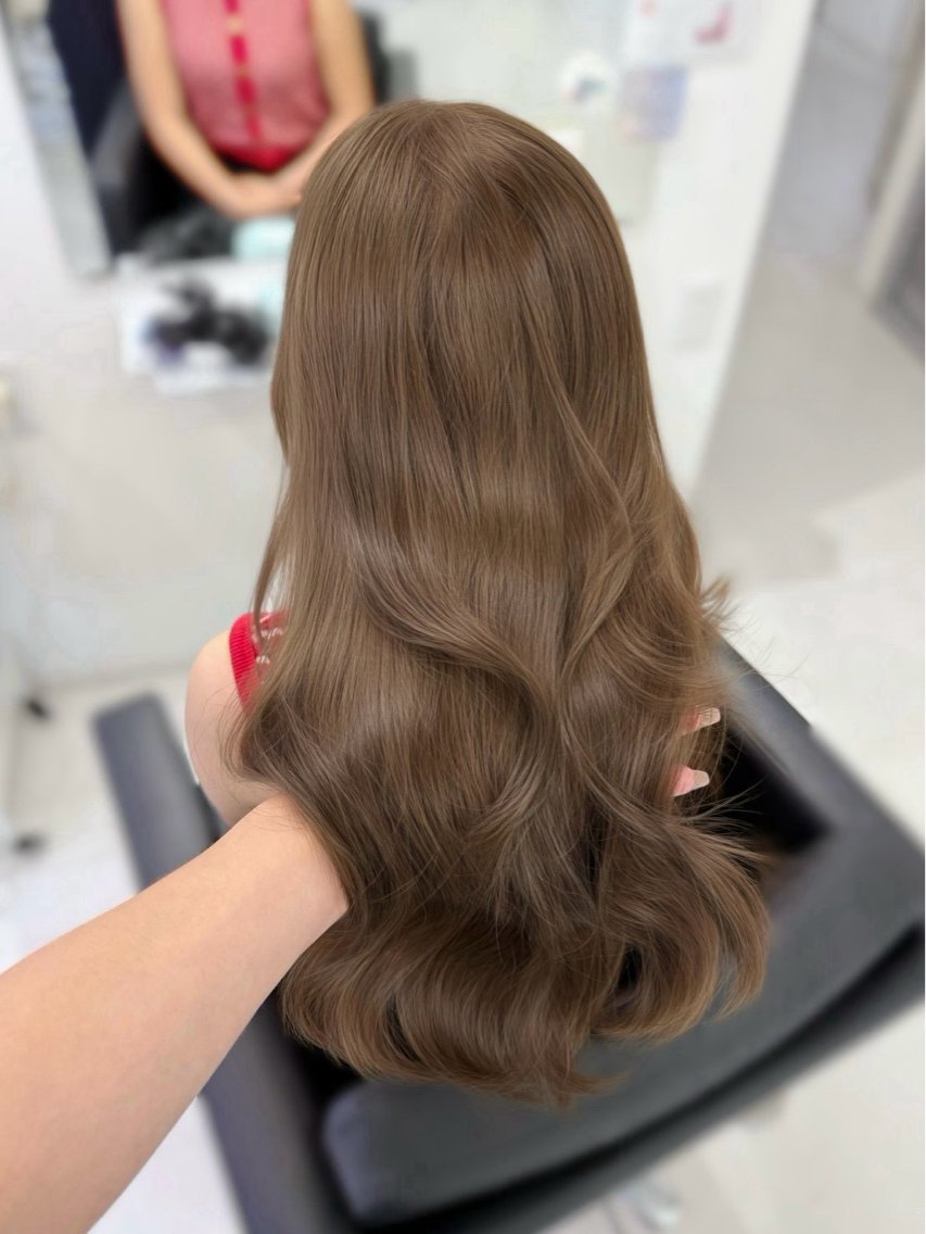 カラー koharu / 梅田茶屋町のヘアスタイル