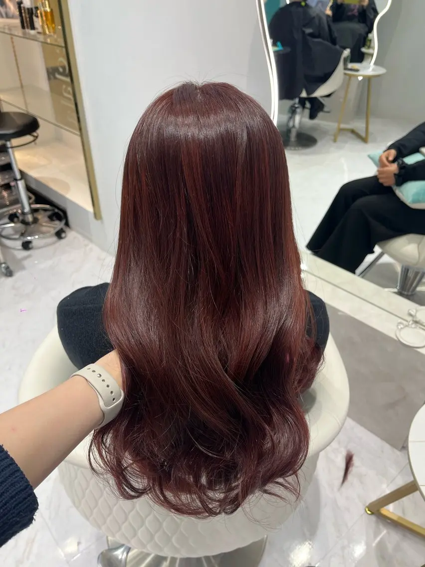 ロング カラー 𝑹𝒊𝒉𝒐🎀 名駅/大人韓国ヘアのヘアスタイル