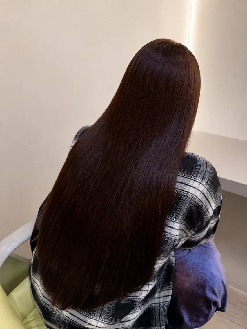 ロング カラー メンズ レッドカラー ヘアカラー トリートメント ヘッドスパ 田中 翔大のヘアスタイル