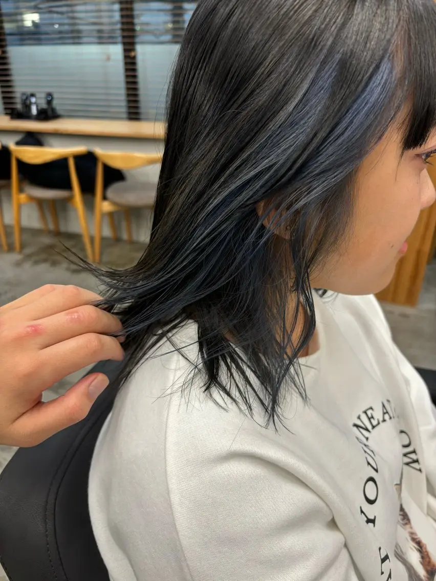 セミロング カラー . Manatoのヘアスタイル