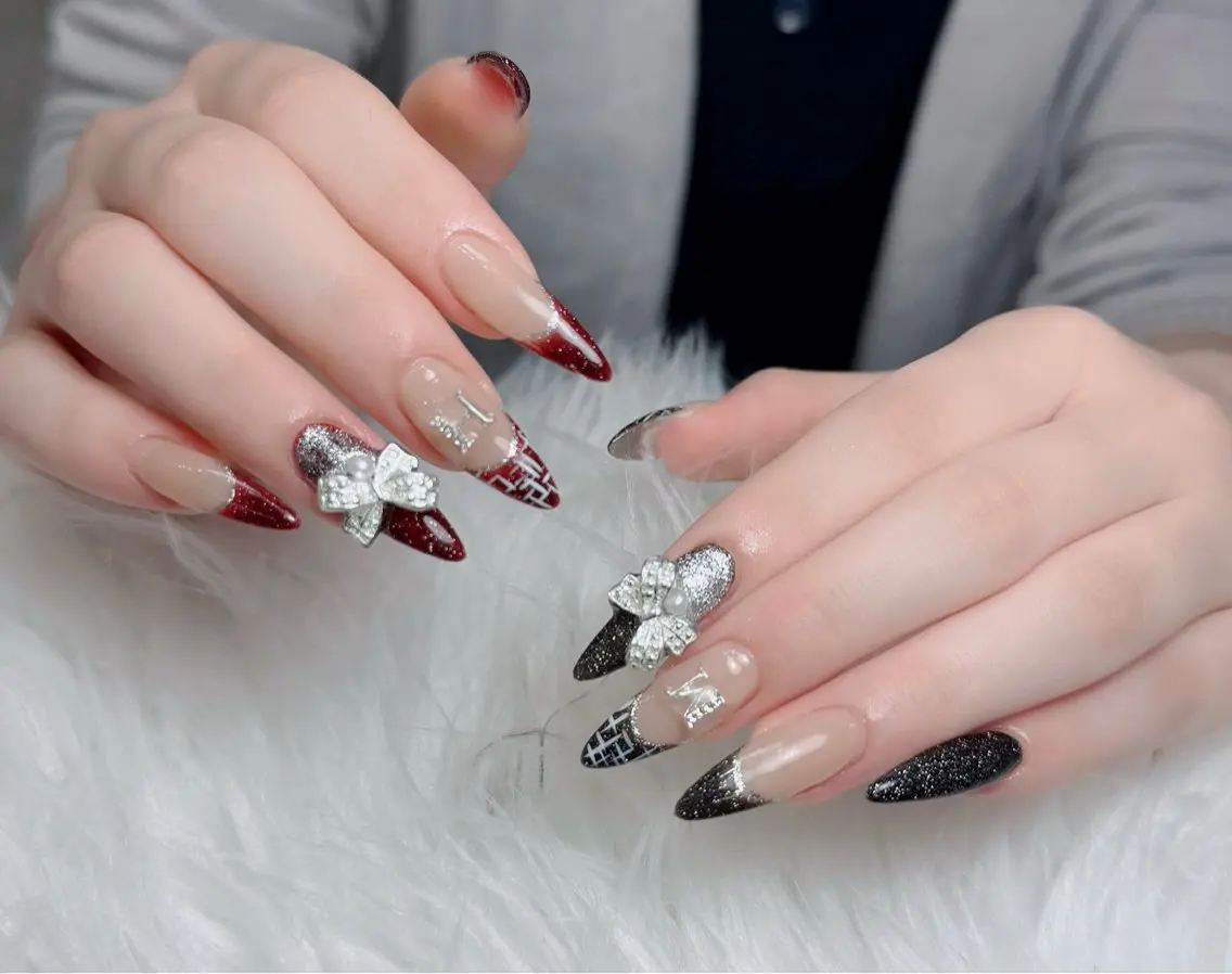 ネイル アートネイル フレンチネイル ジェルネイル 韓国ネイル マグネットネイル Lenie Nail Salonのネイルデザイン