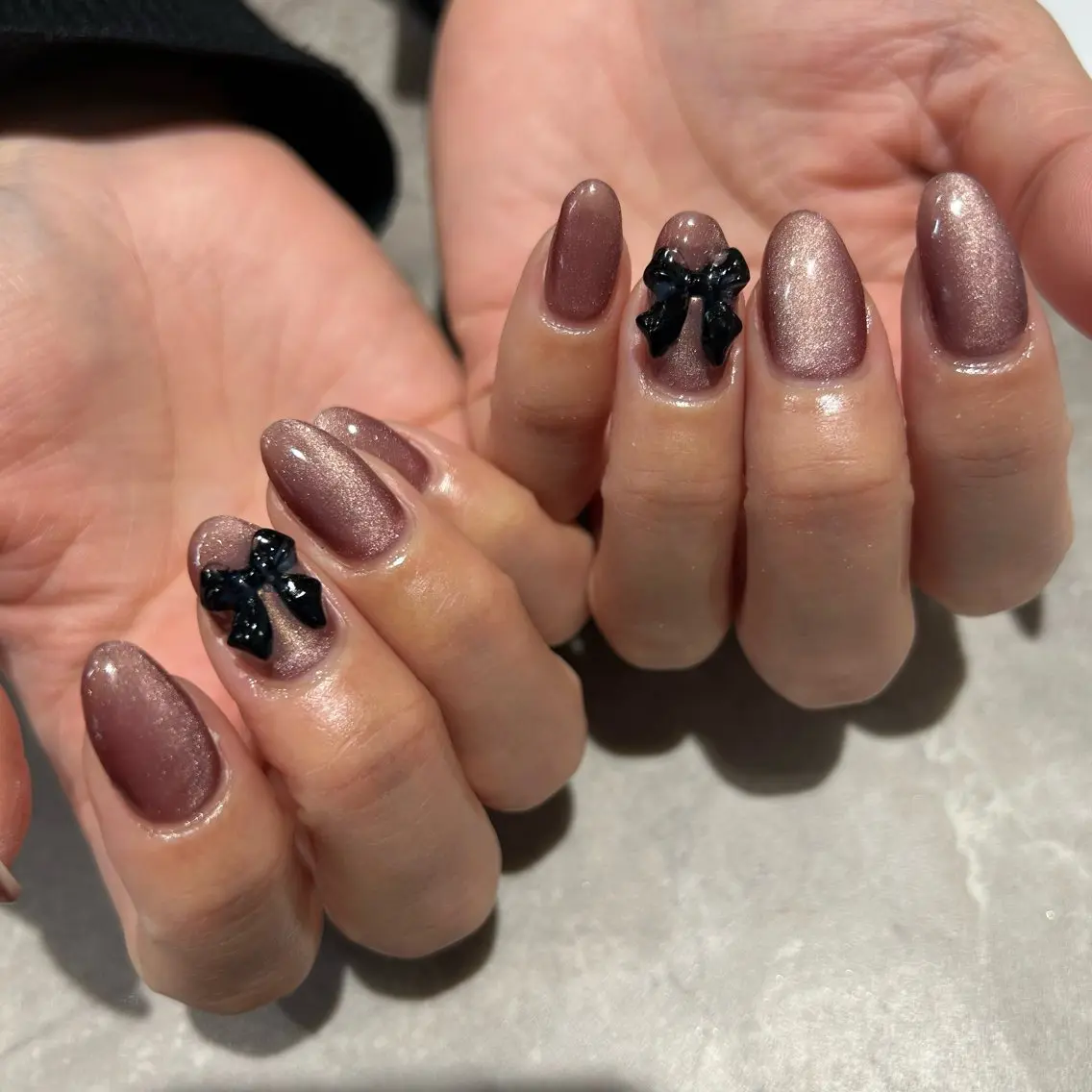 ネイル マグネットネイル リボン Lulea nailのネイルデザイン