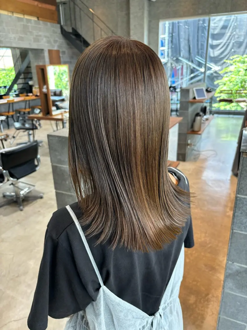 ミディアム カラー パーマ ヘアアレンジ カット ヘアカラー トリートメント ヘッドスパ ヘアセット 押切 響　のヘアスタイル
