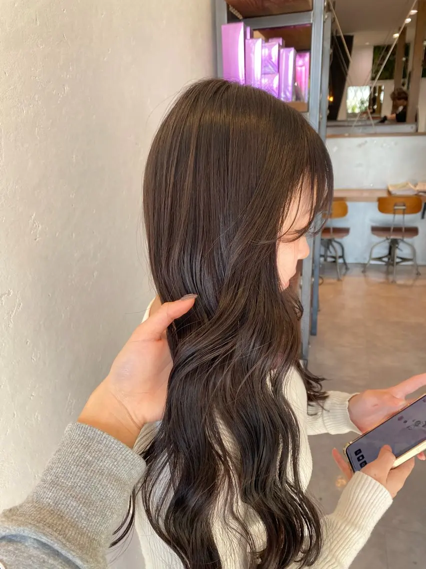 ロング カット ヘアカラー 希優🌺ソムリエ /ブリーチ/カットのヘアスタイル