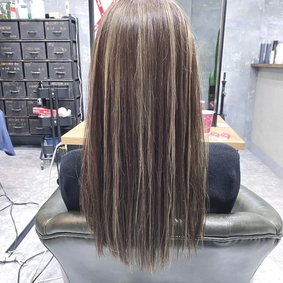 ロング カラー 加藤 琢也のヘアスタイル