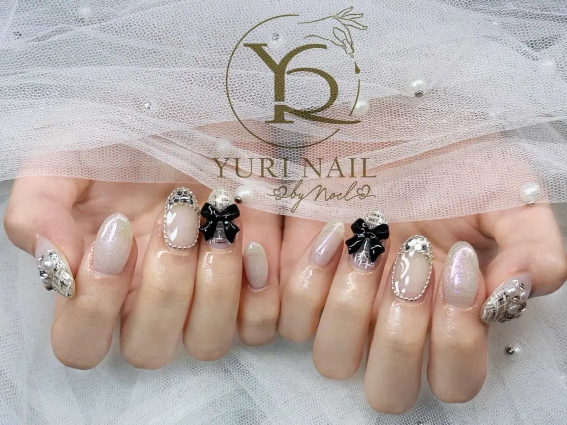 ネイル チークネイル フットネイル グラデーション 韓国ネイル 持ち込み ハンドネイル フットネイル ハンドケア YURI Nail NARITAのネイルデザイン