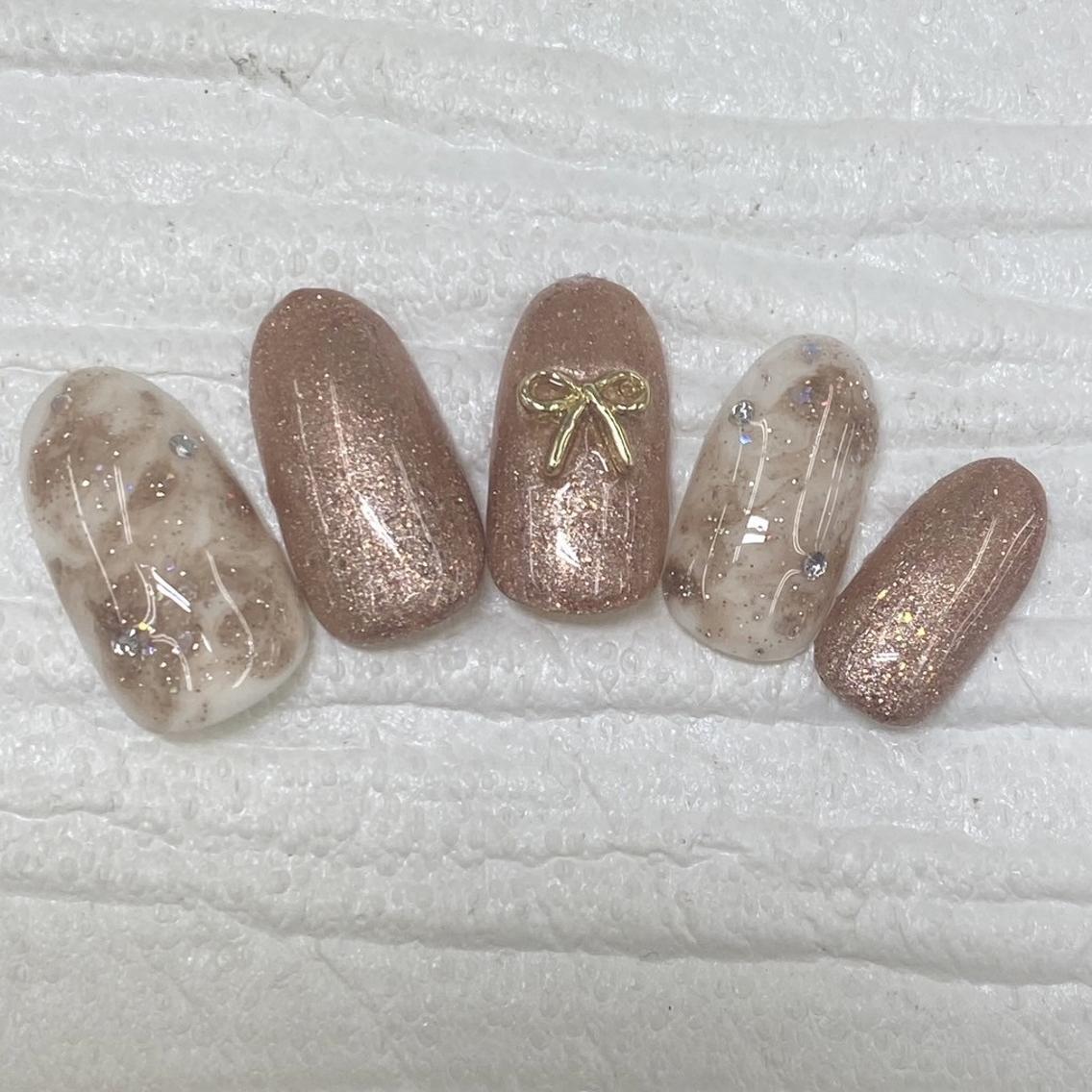 ネイル Nail salon Honey Beeのネイルデザイン