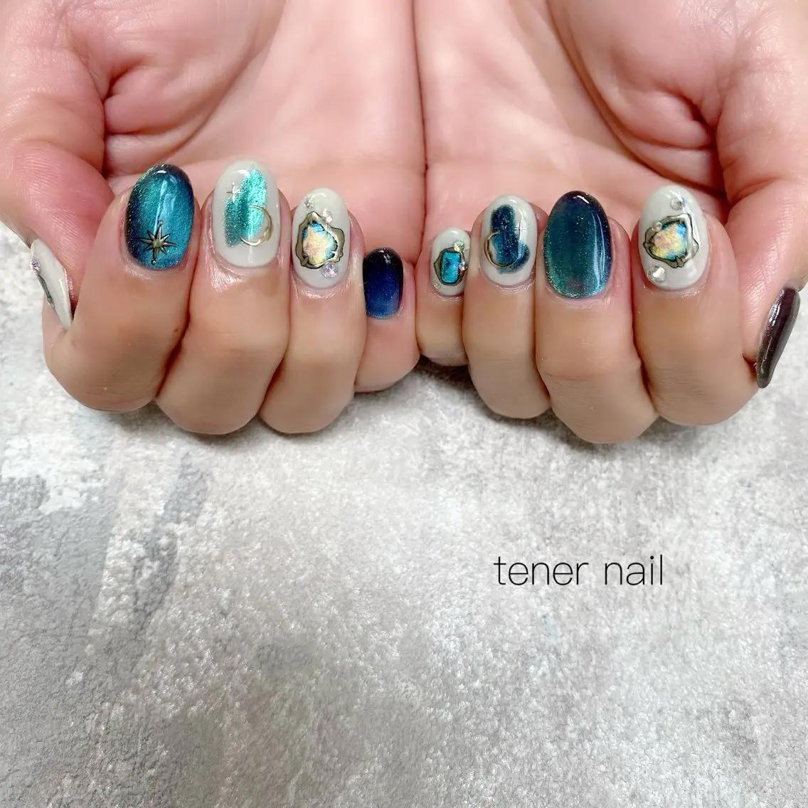 ネイル マグネットネイル ハンドネイル テネルネイル tener nailのネイルデザイン