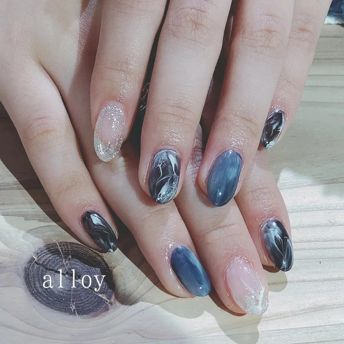 ネイル ハンドネイル alloy nailのネイルデザイン