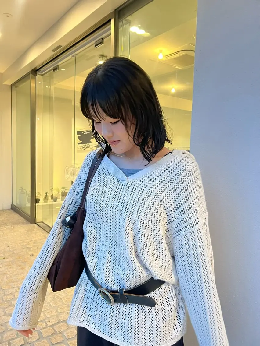 ミディアム カット kotoko 透け感カラーのヘアスタイル