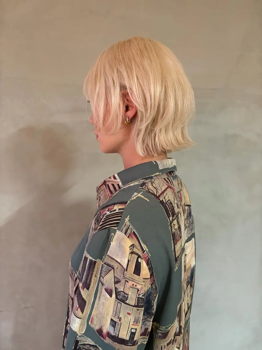 カラー 石江 奈琉のヘアスタイル