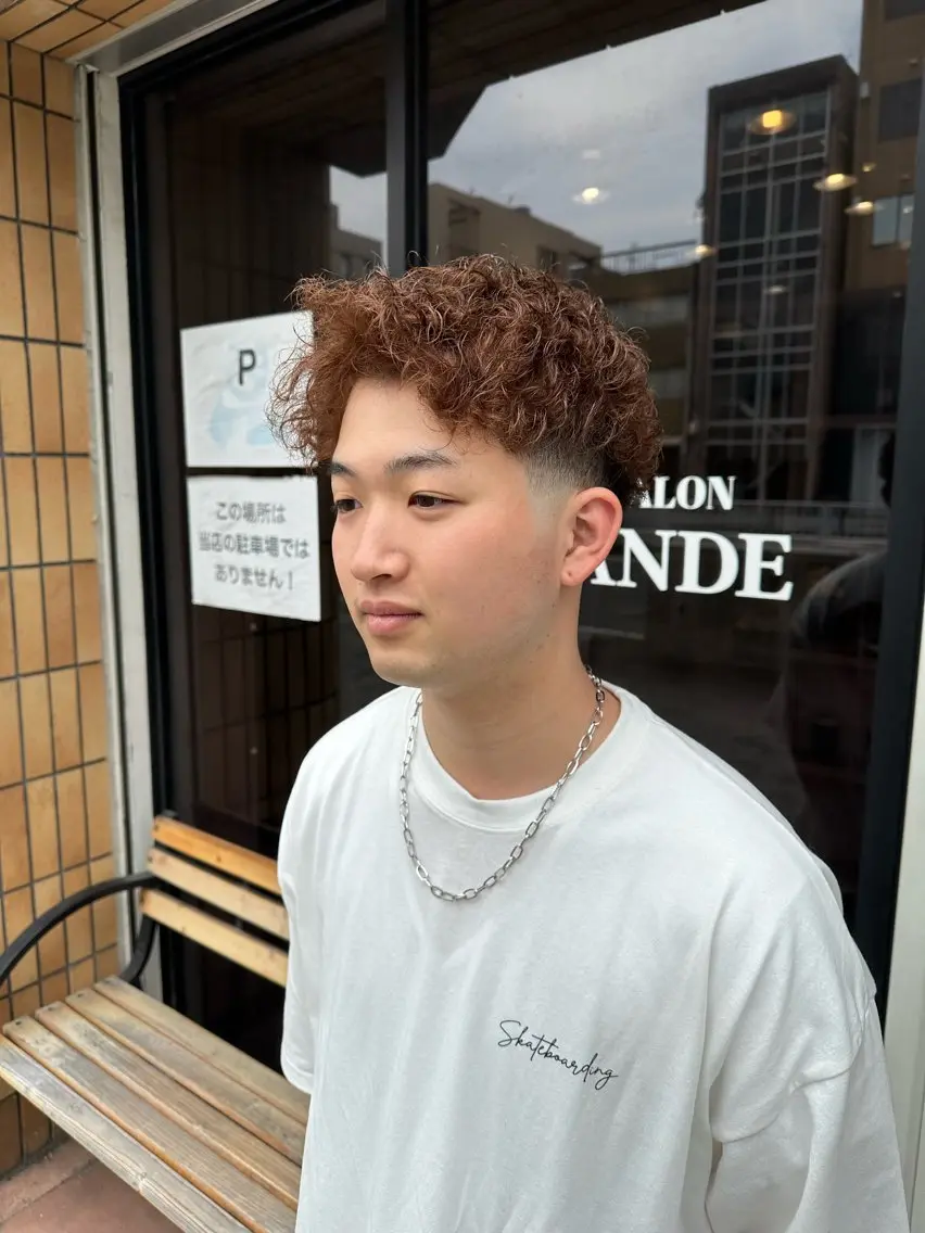 ショート カラー メンズ フェードカット 黒髪 カット ヘアカラー ハヤシカズキ/カラー ✂/メンズパーマのヘアスタイル