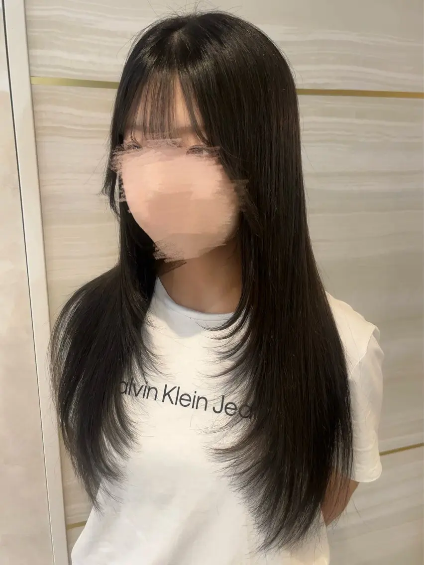 ロング カット 🫧Ess 🎀chihinaのヘアスタイル
