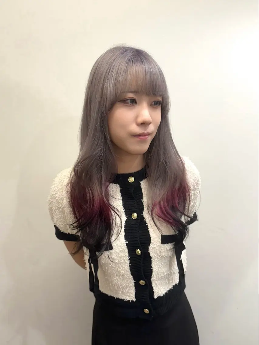ロング カラー ブリーチ グラデーションカラー シルバー カット ヘアカラー トリートメント 🦋レイヤー職人 猪瀬玲奈🦋のヘアスタイル