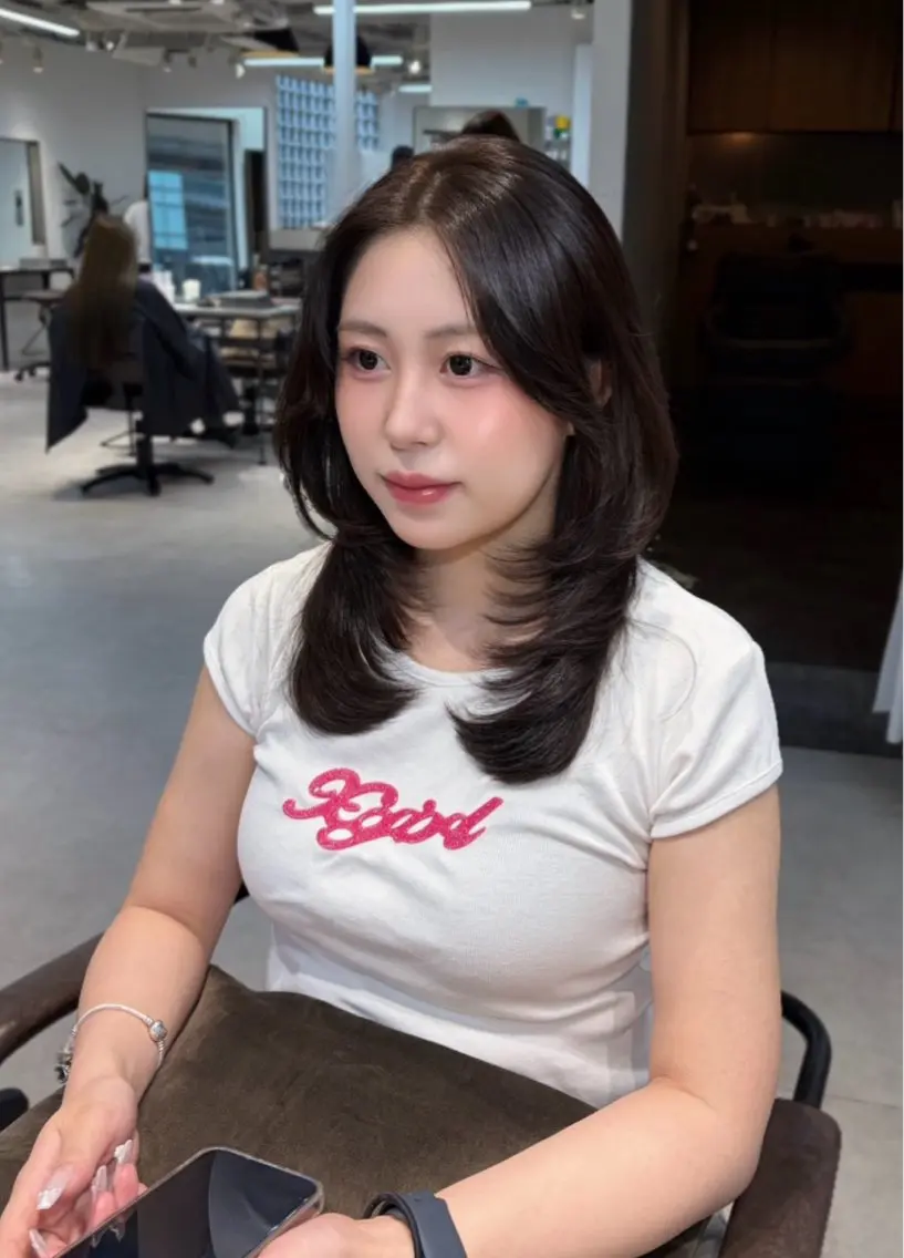 カラー ヘアアレンジ 透明感カラー カット ヘアカラー トリートメント 似合わせ顔まわり カット💛森尾真由美のヘアスタイル