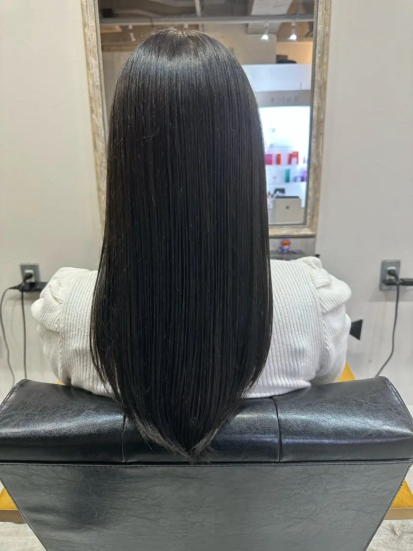 セミロング カラー カット 縮毛矯正 トリートメント 福西晃希 【艶髪・髪質改善】のヘアスタイル