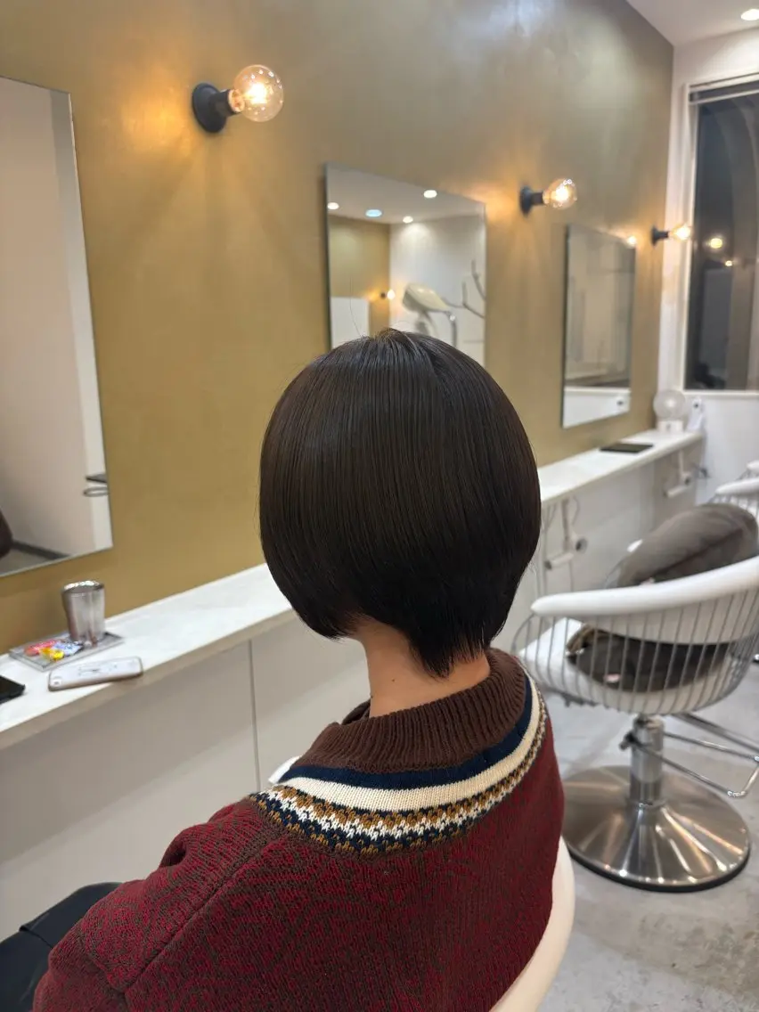 ショート カラー 加賀谷 乙葉のヘアスタイル