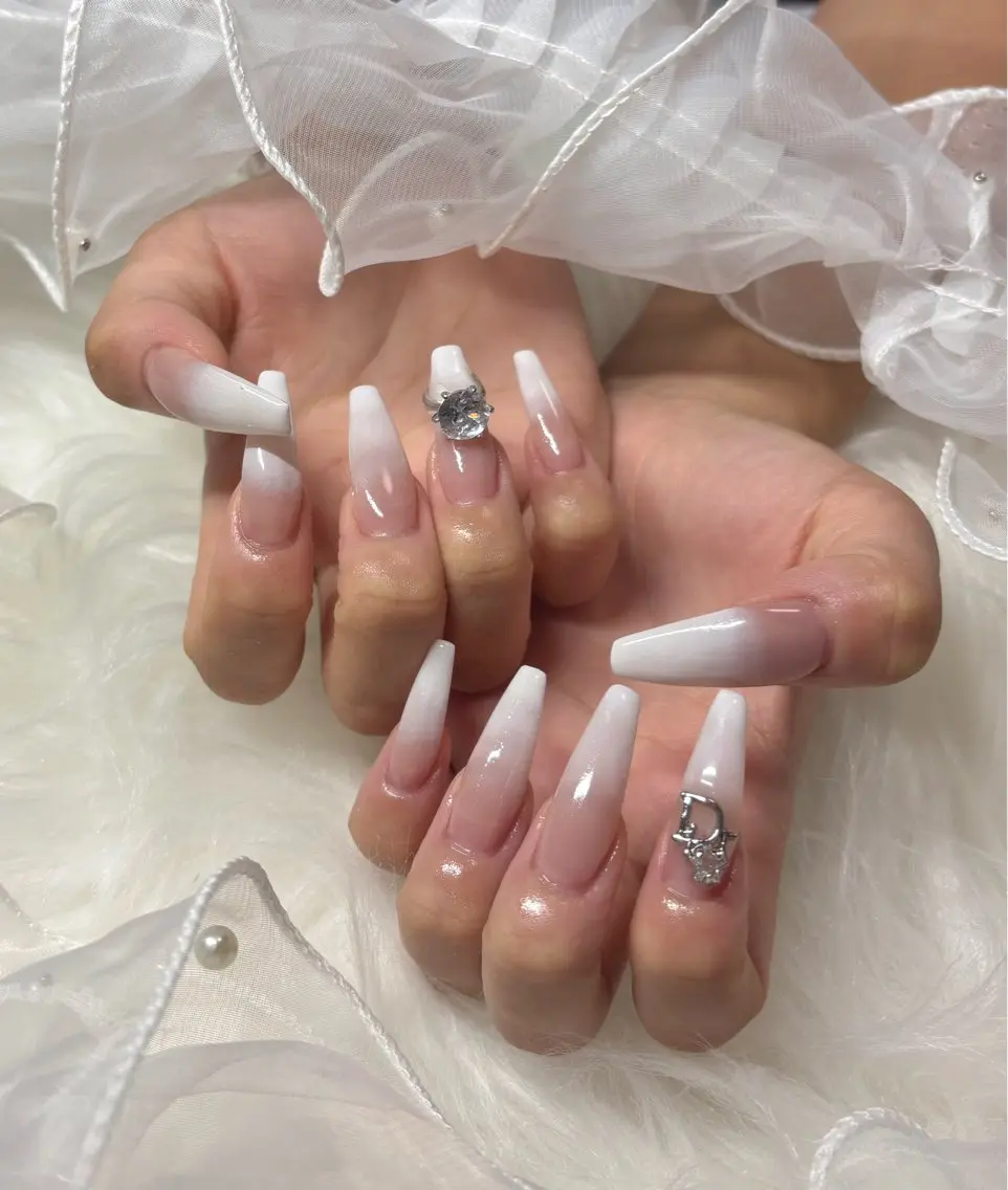 ネイル ロングネイル ハンドネイル N / misakiのネイルデザイン
