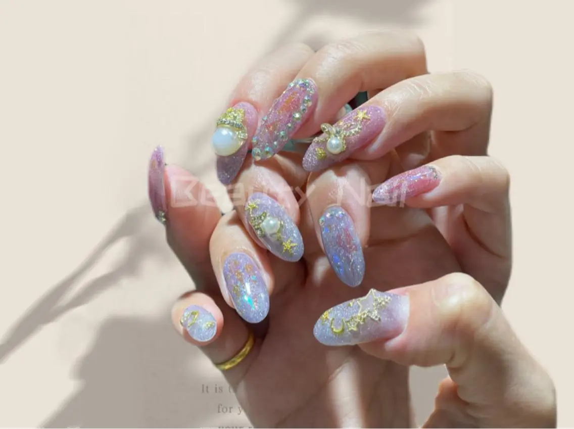 ネイル Moonstone Salonのネイルデザイン