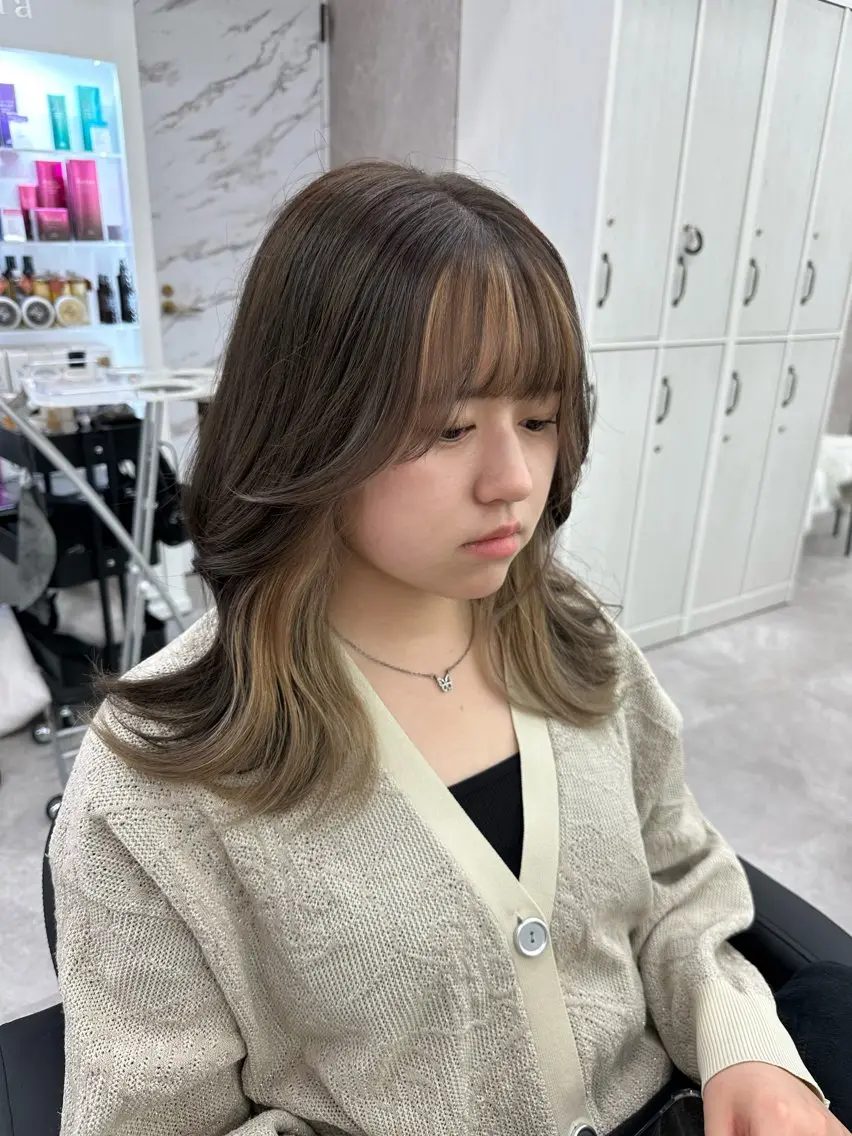 ロング カラー インナーカラー Itsuki/心斎橋 髪質改善/暗髪カラーのヘアスタイル
