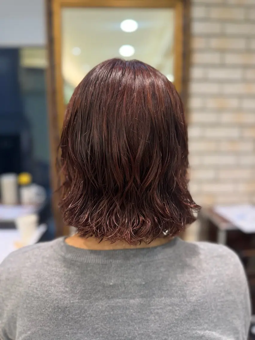 ミディアム カット パーマ トリートメント 大人可愛い♡コテ巻き パーマ🌼杉田 萌恵のヘアスタイル