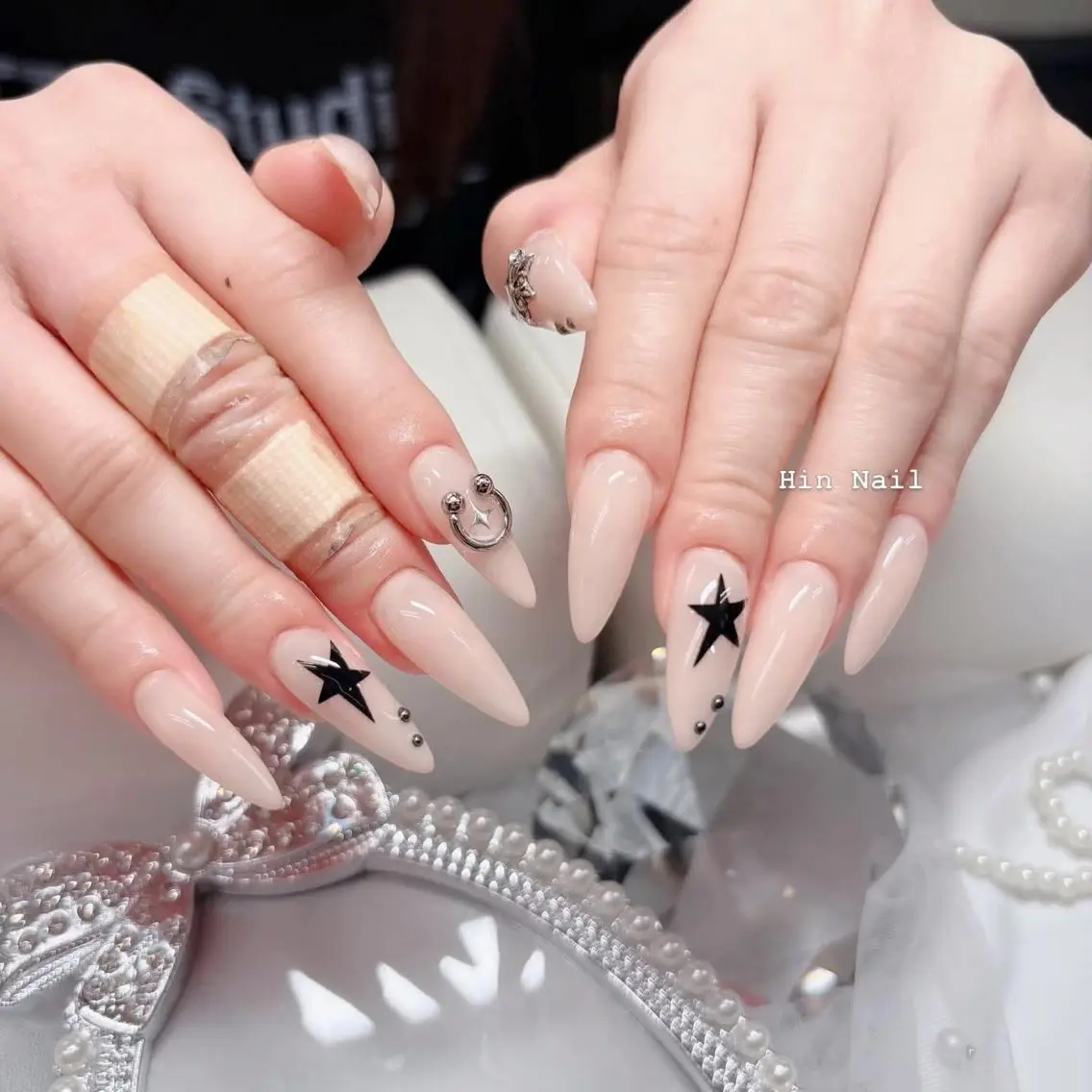 ネイル Hin Nail 日本橋店のネイルデザイン