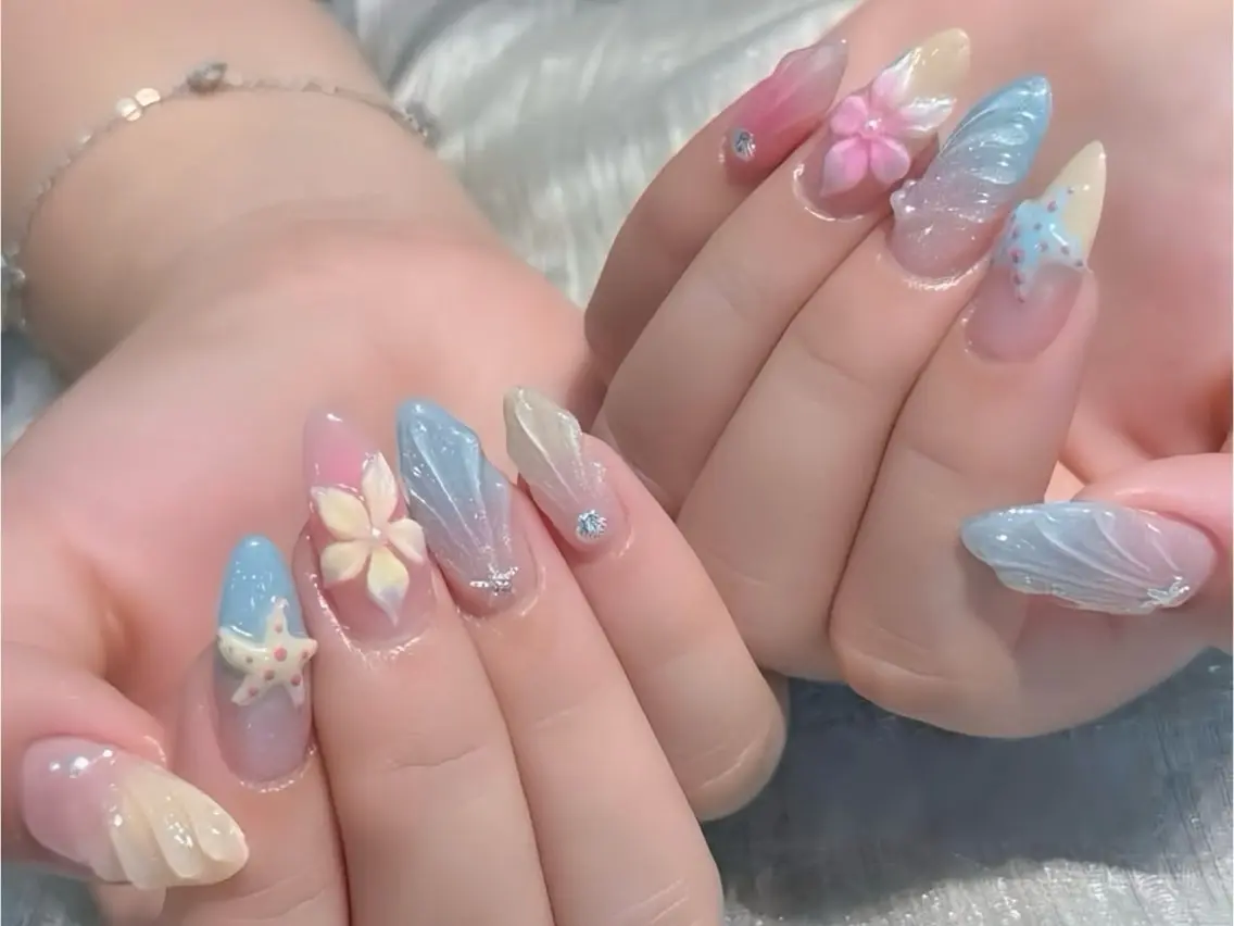 ネイル 韓国ネイル マグネットネイル 持ち込み ニュアンスネイル シンプルネイル ハンドネイル Huyn Nail Shinjyukuのネイルデザイン