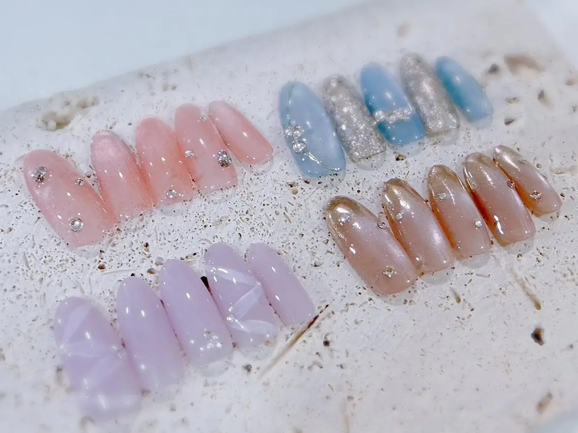破格!!!!!!ワンホンネイル💅【サンプル10種から選ぶ☆シンプルplus】※オフなしの方✨7,800円→3,400円の写真