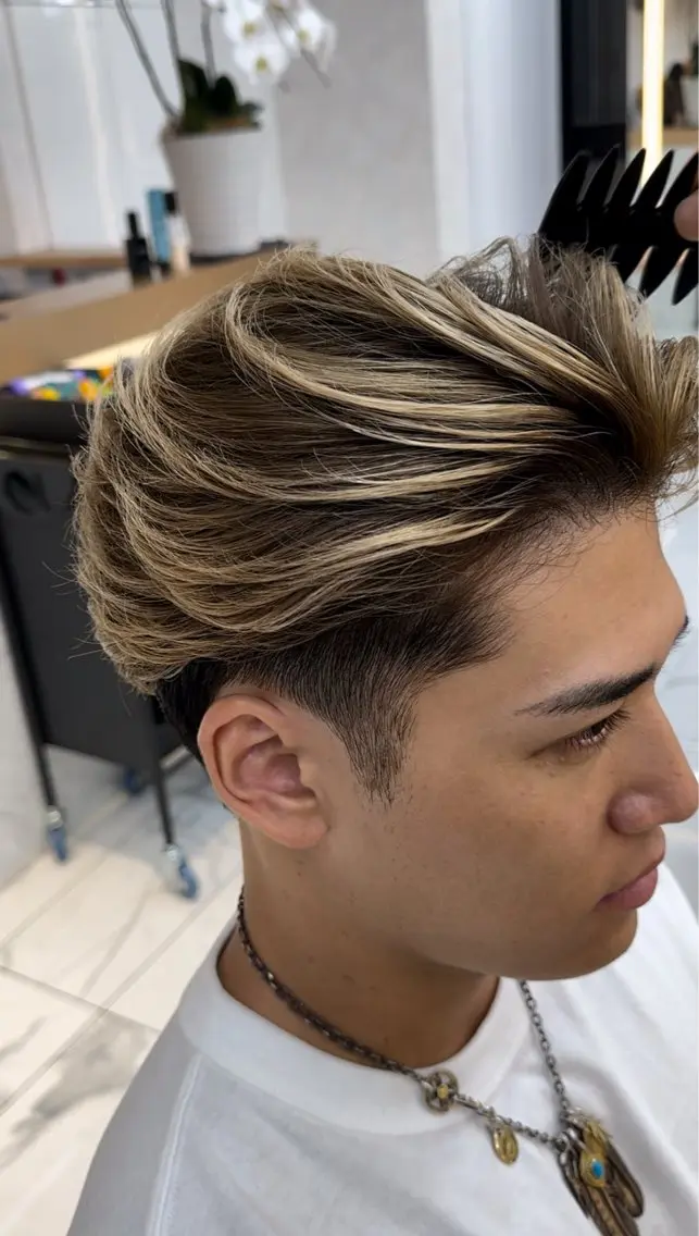 学割U24💎透明感バレイヤージュカラー ブリーチ込み+カット+ケアTr付の写真