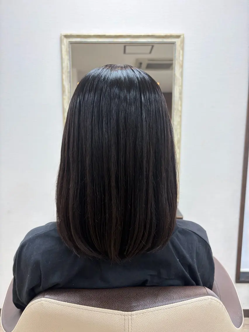 ミディアム 顔周りカット 縮毛矯正 佐藤 あきのヘアスタイル