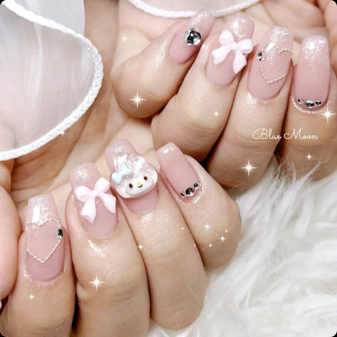 ネイル グラデーション 持ち込み リボン ハンドネイル フットネイル ハンドケア nail salon Blue Moonのネイルデザイン