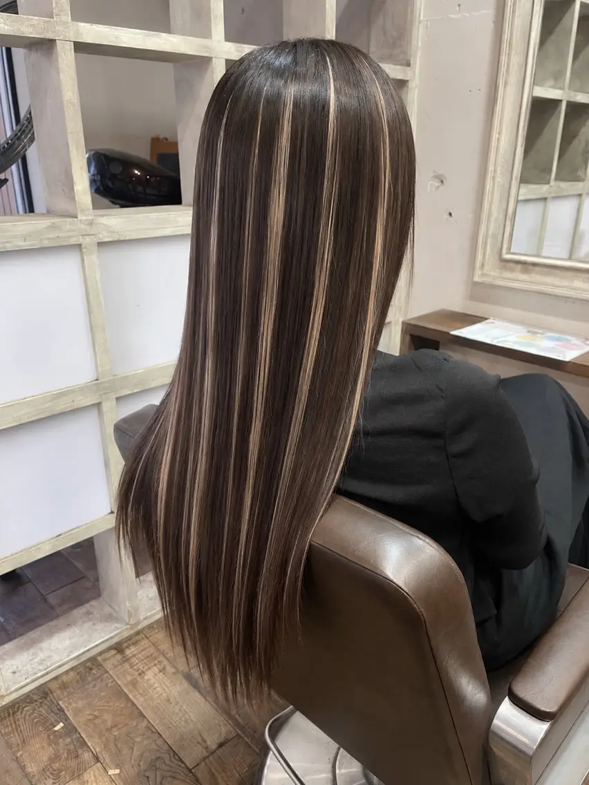 ロング ヘアカラー エクステ エクステ/カラー 髪質改善/トミタのヘアスタイル