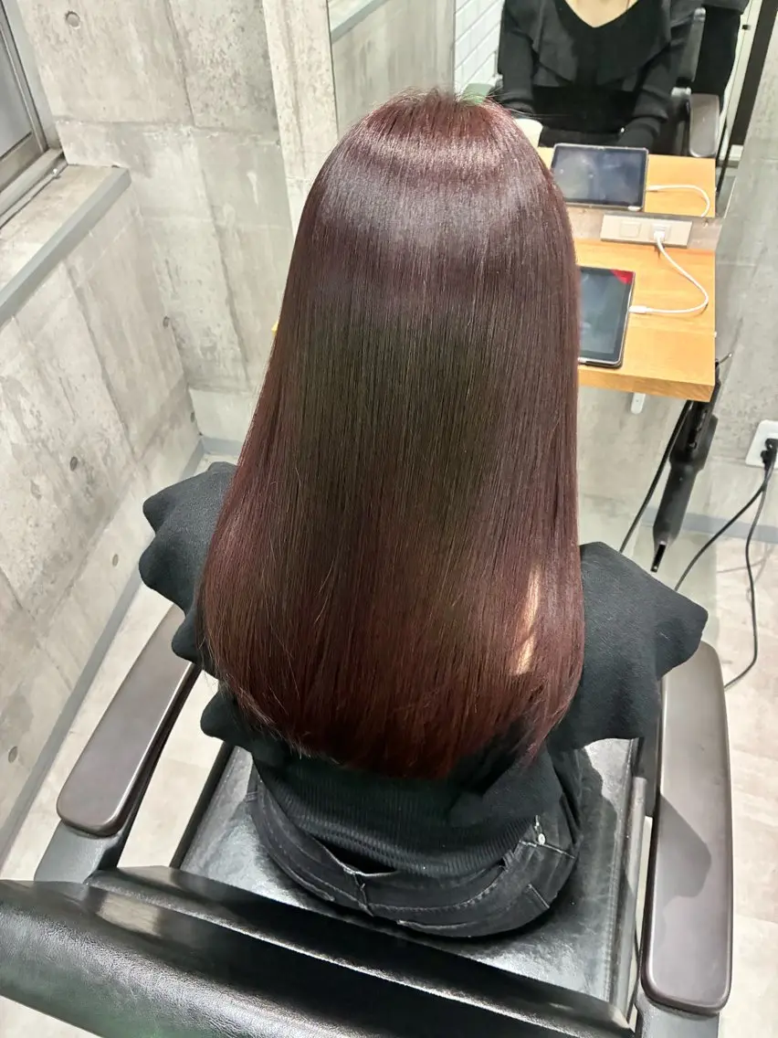 ロング ボブ ハイライト 髪質改善 カット 縮毛矯正 トリートメント newi ナカノのヘアスタイル