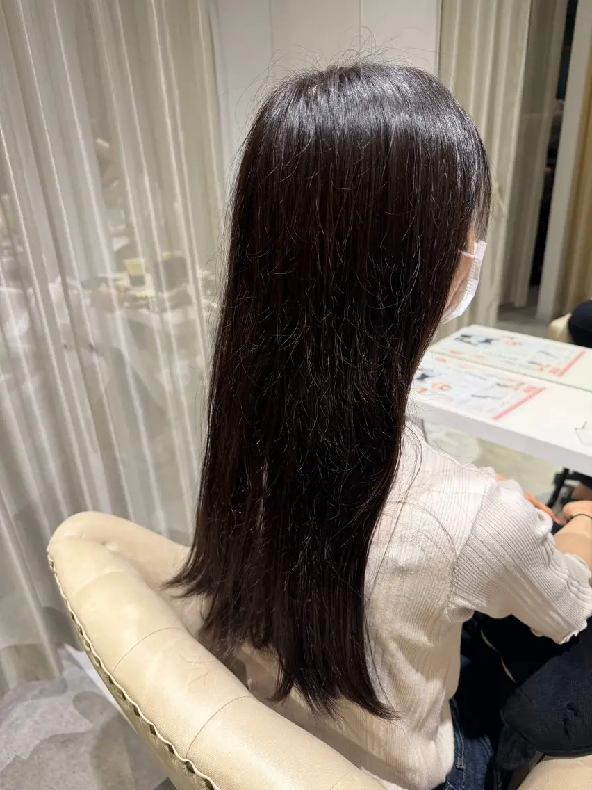 セミロング カット 縮毛矯正 福山髪質改善| 三宅星哉のヘアスタイル
